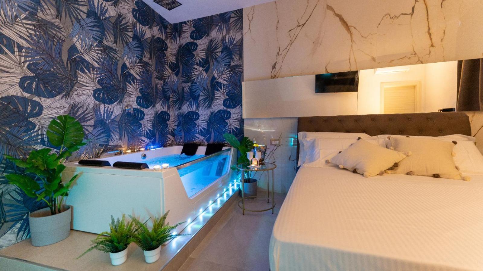 Mazzini Luxury Jacuzzy Suite カターニア エクステリア 写真